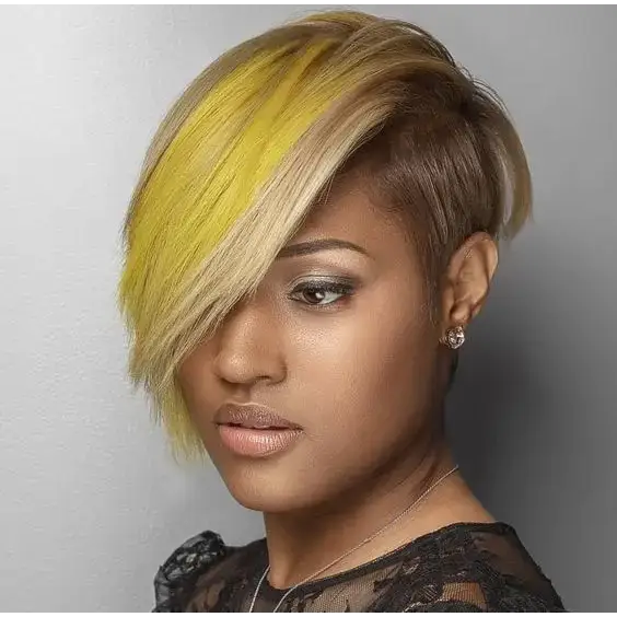 Explore New Arrivals: Trendy Brown Wigs and Blonde Bangs at Queen Afro - 1084