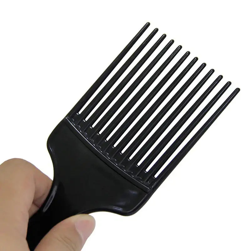 New Arrivals: Discover Queen Afro’s Wide-Tooth Pick Comb Collection